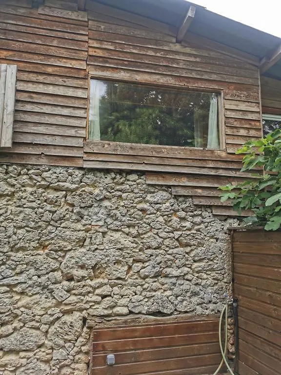 Maison d'hôtes Gite Esprit Cabane Brassac